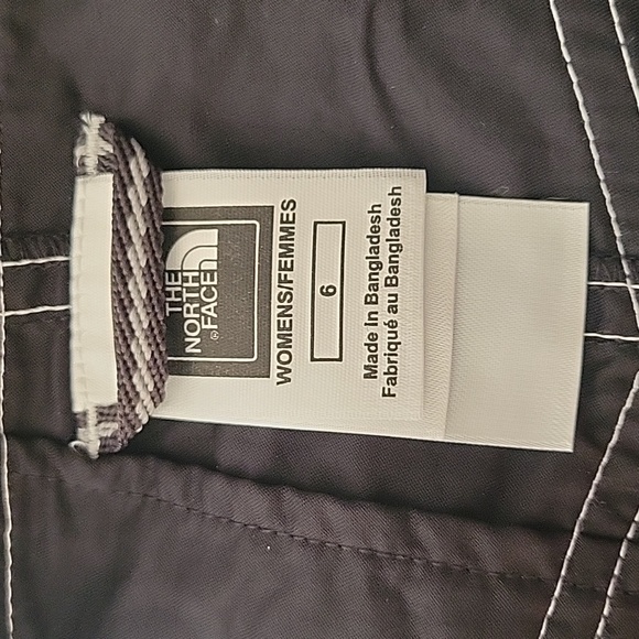 🏞HOST PICK🏞The North Face hiking skirt - Picture 5 of 7